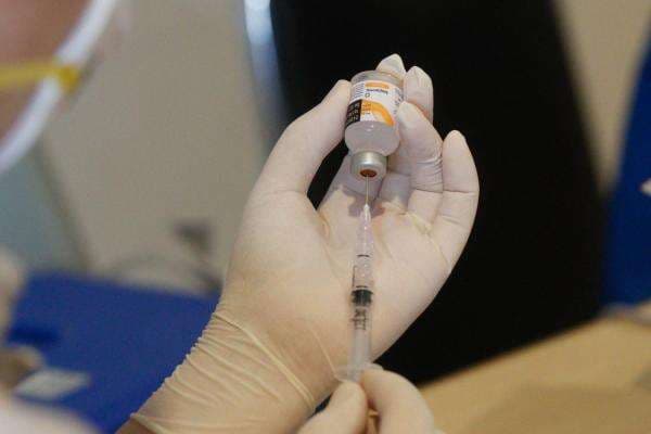 Kasus Covid-19 Bertambah 2.074 Hari Ini