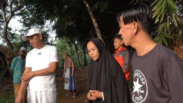 Reaksi Dedi Mulyadi Saat Telusuri Semak Cari Bocah Hilang Di Subang: Merinding