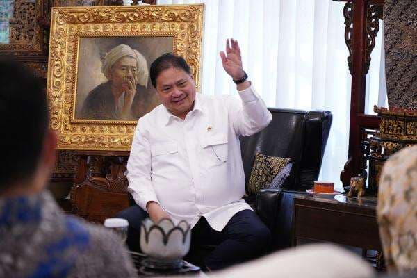 Gudang Garam PHK Massal, Menko Airlangga: Sudah Modernisasi Gudang Garam PHK Massal, Menko Airlangga: Sudah Modernisasi