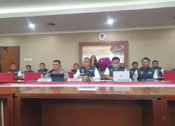 Polri Tetapkan 2 Eks Pejabat Kementerian ESDM Jadi Tersangka Korupsi Proyek Penerangan Jalan