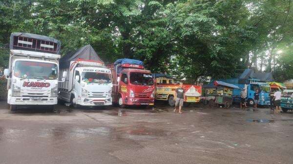 Kenapa Sopir Truk Hanya Boleh Mengemudi 8 Jam? Ini Penjelasannya