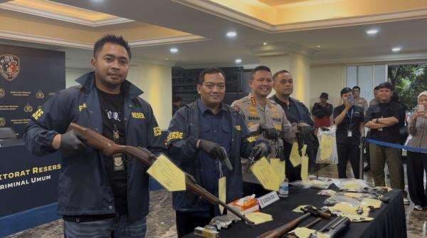 Polisi Tangkap 5 Tersangka Gudang Senpi Ilegal di Sumedang, Ini Perannya