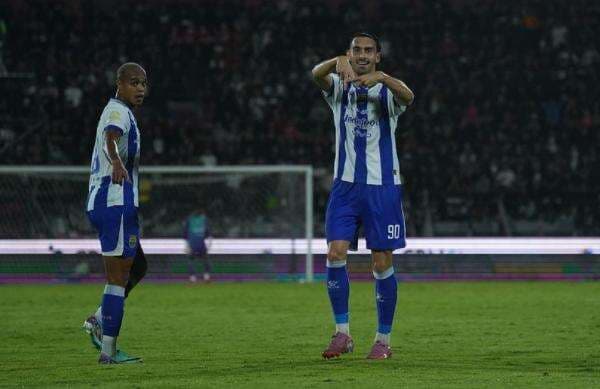 Respons Manajemen Persib Bandung soal Denda Rp105 Juta saat Bertandang ke Bali United