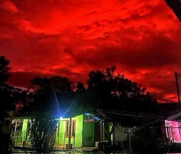Viral Langit Pandeglang Berubah Merah Darah, Ternyata Ini Penyebabnya