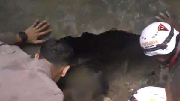 Hujan Deras Picu Longsor Susulan di Agam, 3 Orang Tertimbun Hujan Deras Picu Longsor Susulan di Agam, 3 Orang Tertimbun