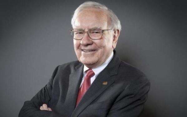 Warren Buffett Resmi Mundur Sebagai CEO Berkshire Hathaway