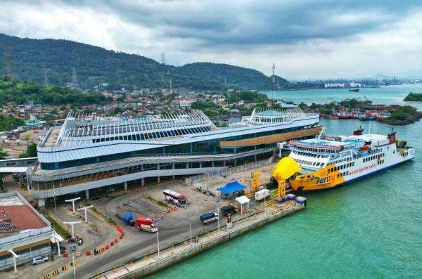 Kemenhub Atur Mobilitas di Pelabuhan, Pecah Kepadatan Kendaraan saat Nataru
