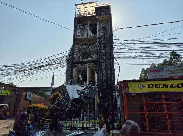 Fakta-Fakta Ledakan Misterius di Gedung Nucleus Pondok Aren