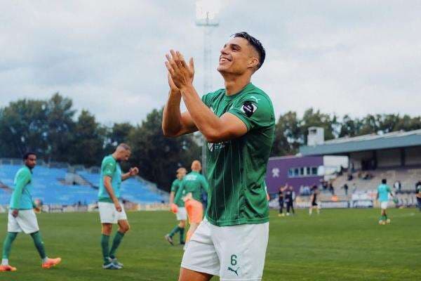 Joey Pelupessy Bahagia Betul Usai Cetak Gol Perdana buat Lommel SK