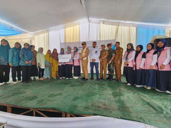 Berdayakan Perajin PT PLN UIP3B Sumatera UPT Palembang Berikan Peralatan dan Pelatihan