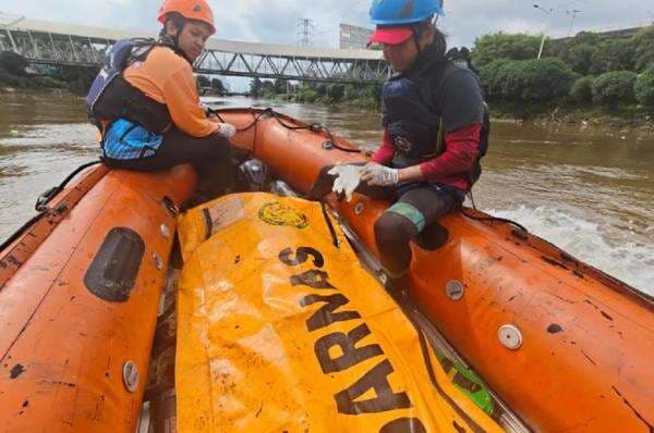 Berenang di Kali Ciliwung, Pria Terseret Air hingga Ditemukan Tewas di Kalijodo