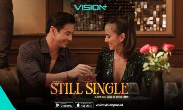 Nadine Alexandra &amp; Yoshi Sudarso Bikin Baper Penonton di Series Still Single