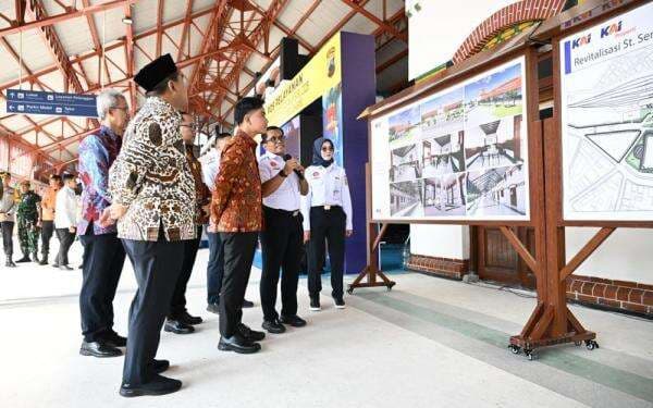 Wapres Gibran Cek Stasiun Semarang Tawang, Pastikan Layanan Nataru Optimal