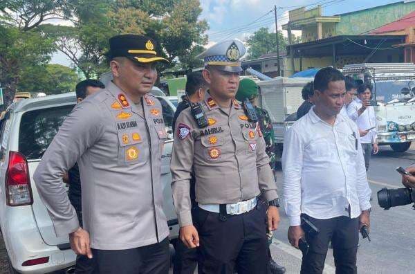 Mobil Kapolres Gowa Ringsek Ditabrak Pengemudi Mengantuk, Ternyata Masih 18 Tahun