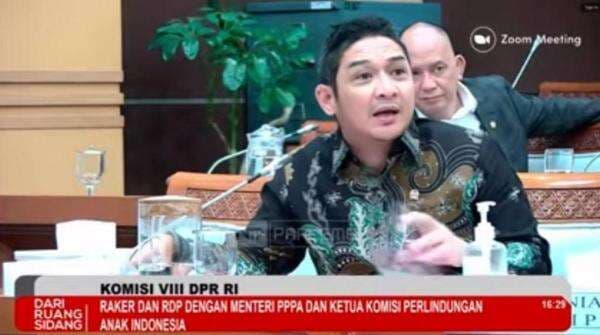 Debat Panas! Pasha Ungu Interupsi Veronica Tan saat Jelaskan Kinerja Kementerian PPPA