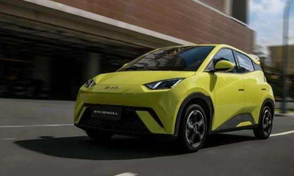Senjata Baru BYD, Mobil Listrik Seagull Siap Meluncur di GIIAS 2025 Senjata Baru BYD, Mobil Listrik Seagull Siap Meluncur di GIIAS 2025