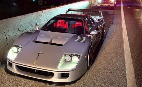 Intip Spesifikasi Mobil Langka Ferrari F40, Pemiliknya Nangis Ringsek Diserempet Truk