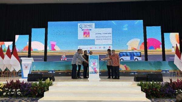 PEVS 2025 Resmi Dibuka, Tingkatkan Momentum Penjualan Kendaraan Listrik di Indonesia