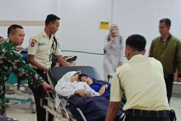 14 Siswa SMP 1 PGRI Cianjur Dilarikan ke RSUD Diduga Keracunan Makanan MBG