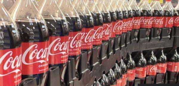 Trump Sebut Coca-Cola Akan Mengganti Gula Tebu Asli dalam Minumannya