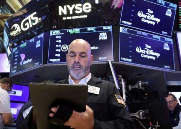 Bursa Saham AS Ditutup Melemah, Investor Tunggu Rilis Data Infasi