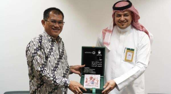 Kemenag Bertemu Pusat Edukasi Jamaah Kemenhaj, Bahas Evaluasi Layanan Haji 2025