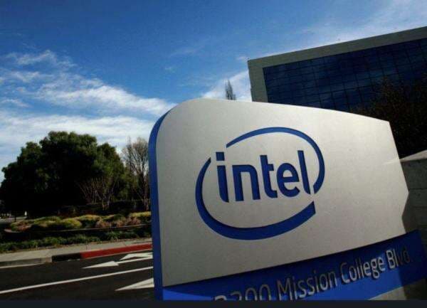Saham Intel Melonjak 7 Persen usai Trump Pertimbangkan Ambil Alih Perusahaan