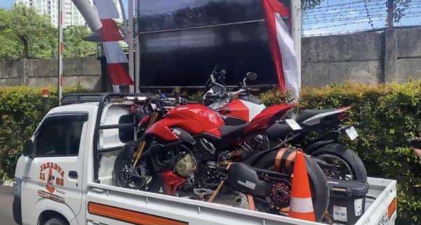 Intip Motor Ducati yang Disita KPK dari OTT Wamenaker Immanuel Ebenezer, Harganya Rp2 Miliar