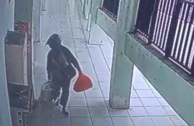 Pedagang di Pasar Perak Jombang Harus Waspada, Emak-emak Berhasil Bobol Kios Gasak Sembako