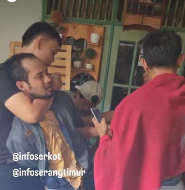 Maling HP Tertangkap Warga Usai Beraksi di Masjid Ciceri, Serang