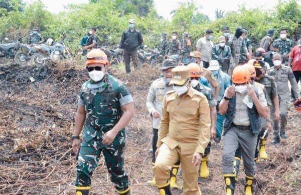 Presiden Intruksikan Panglima TNI atasi Karhutla, Pangdam I/BB Turun Langsung ke Rohil