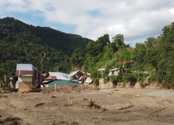 16 Rumah Hanyut Terseret Banjir Bandang di Luwu, Puluhan Warga Mengungsi