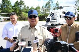 Prabowo Perintahkan Listrik di Daerah Bencana Sumatera Pulih Paling Lambat Minggu Malam