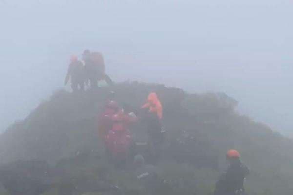 Update Pesawat ATR Jatuh di Pangkep, SAR Kepung Bulusaraung Cari 8 Korban