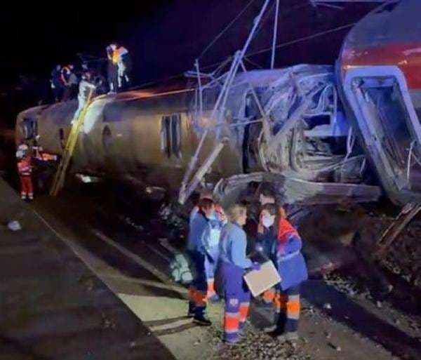 Kecelakaan Kereta Spanyol Tewaskan 21 Tewas, Menteri Transportasi: Insiden Aneh