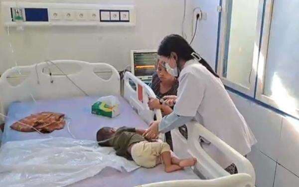 48 Balita dan Ibu Hamil Keracunan Makanan Program Gizi di Buton, 9 Dirawat Intensif