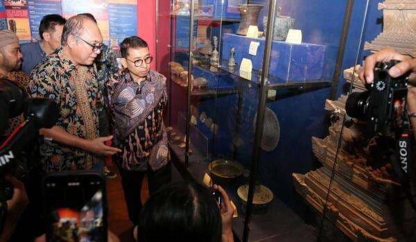 Kunjungi Museum Heritage Kota Batu, Fadli Zon Apresiasi Warisan Budaya Nusantara