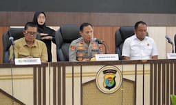 Kemenhut-Polda Lampung Bongkar Kronologi Gelondongan Kayu Terdampar, Berawal dari Kapal Rusak