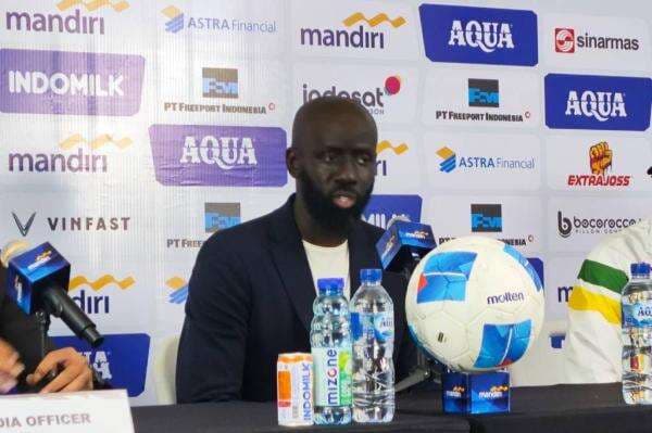 Tak Mau Jemawa! Pelatih Mali Peringatkan Timnya Jelang Duel Panas vs Timnas Indonesia U-22 Tak Mau Jemawa! Pelatih Mali Peringatkan Timnya Jelang Duel Panas vs Timnas Indonesia U-22