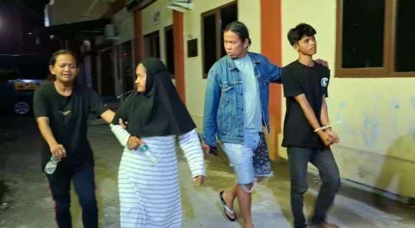 Aborsi Ilegal di Padang Terbongkar Usai Kesurupan, Sepasang Kekasih Gelap Ditangkap Aborsi Ilegal di Padang Terbongkar Usai Kesurupan, Sepasang Kekasih Gelap Ditangkap