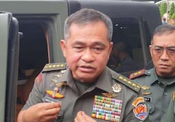 KSAD Maruli Ditunjuk Prabowo Pimpin Satgas Perbaikan Infrastruktur Bencana Sumatra