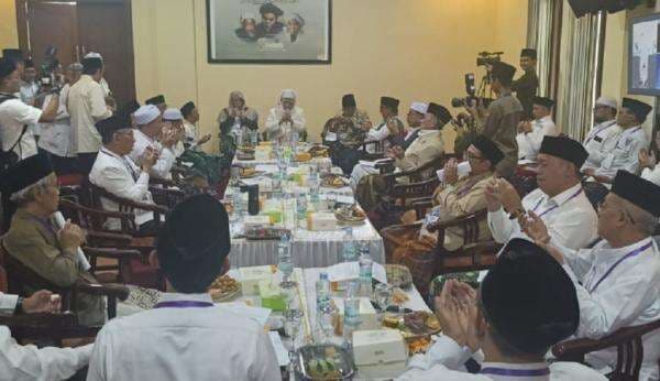 Siap Jalankan Islah, Gus Yahya Tegaskan Taslim pada Keputusan Mustasyar PBNU