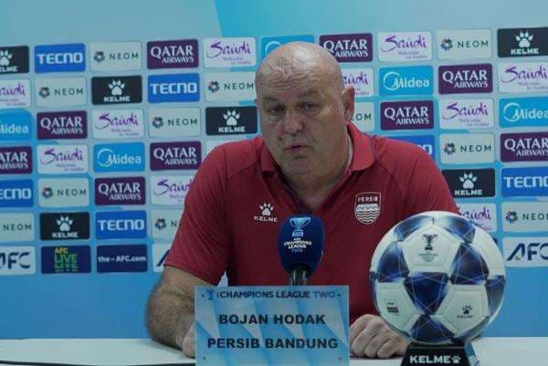 Bojan Hodak Konfirmasi Lepas Beberapa Pemain Persib Bandung, 2 Pemain asal Brasil?