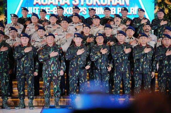 Jurus Kapolri Tangani Keamanan Papua, Minta 2 Hal Ini ke Brimob Hadapi KKB Jurus Kapolri Tangani Keamanan Papua, Minta 2 Hal Ini ke Brimob Hadapi KKB