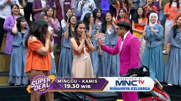 Super Deal: Drummer Wanita Beri Warna Baru di Panggung Permainan