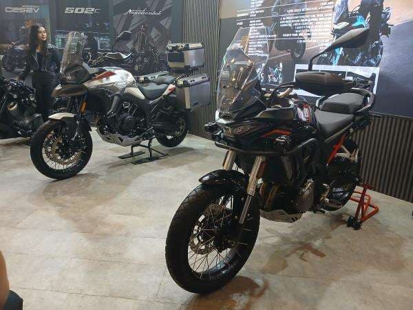 2 Motor Adventure Morbidelli Meluncur di IMOS 2025, Harganya Tembus Rp300 Juta