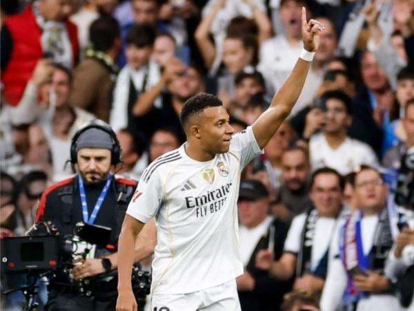 Gara-Gara Larang Pemain Real Madrid Hormati Barcelona di Final Piala Super Spanyol 2026, Kylian Mbappe Panen Hujatan