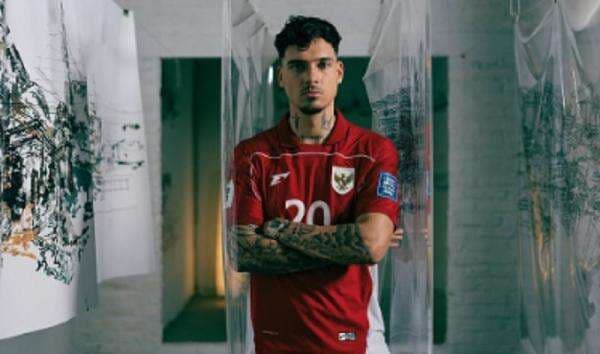 Ivar Jenner Membisu, Persija Putar Haluan ke Shayne Pattynama?