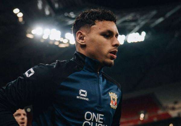 Bedah Statistik Dean James Usai Go Ahead Eagles Dikalahkan Olympique Lyon 1-2 di Liga Europa 2025-2026