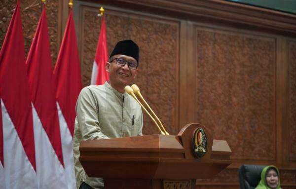 Hadiri Pelantikan Pengurus PAC Muslimat NU se Bojonegoro, Ini Pesan Bupati Wahono